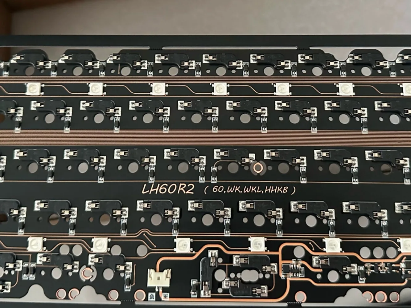 LH60R2 Tri-mode Hot Swap GH60  - đánh giá và giá Hot Swap Pcb